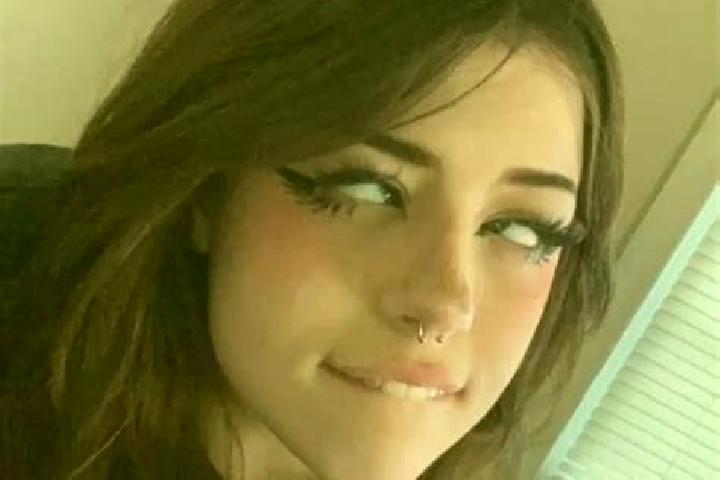 Lily, 30, a brunette grey-eyed mixed companion based in Vertentes. Offering Party Girl, Couples, OWO. Available for incall and outcall, overnight bookings av...