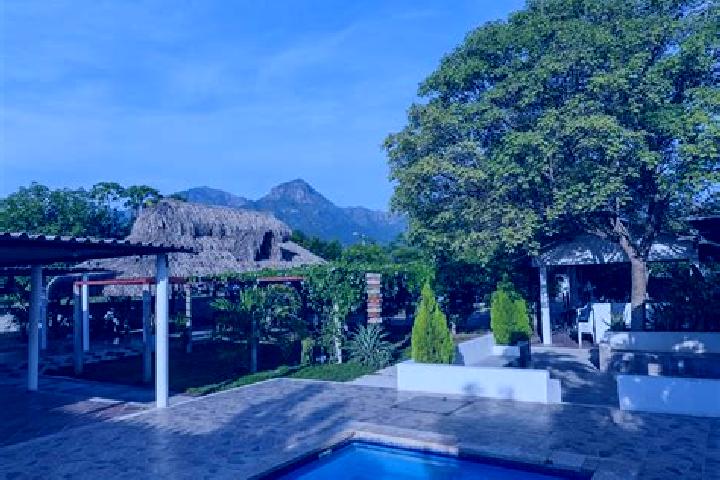 Lily, 30 — Escort in Arboleda, Colombia