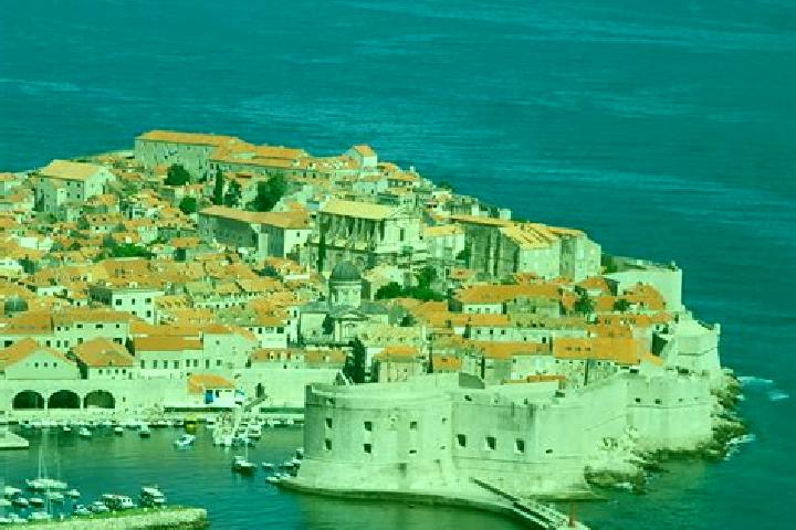 Lily, 30 — Escort in Cresnjevo, Croatia