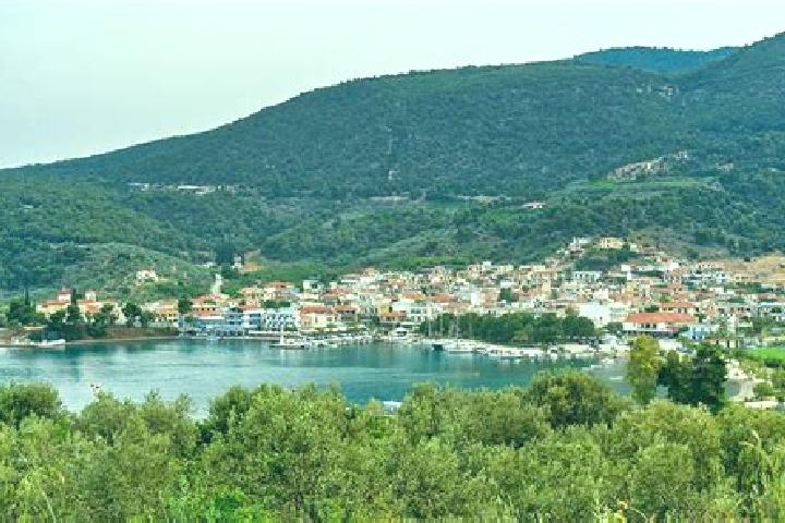 Lily, 30 — Escort in Palaia Epidavros, Greece