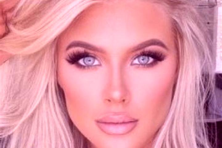 Lily, 31, a platinum blonde amber-eyed indian companion based in Gendringen. Offering A-Level, Couples, Domination, Dinner Date, Erotic Massage. Available fo...