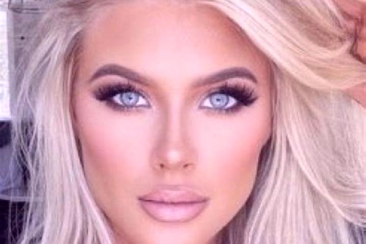 Lily, 31, a platinum blonde grey-eyed mediterranean companion based in Recodo. Offering 69, Domination, Tantra, GFE. Available for incall and outcall, overni...