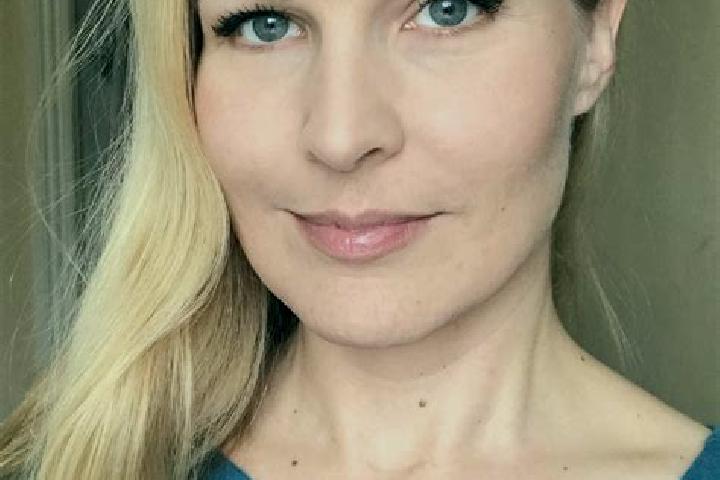 Lily, 31 — Escort in Burton, Australia