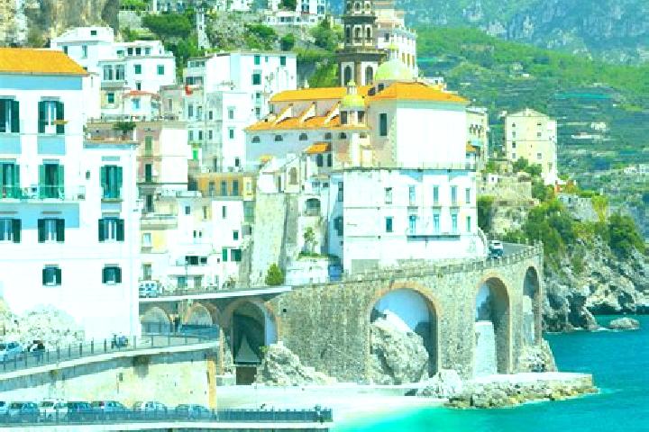 Lily, 31 — Escort in Passons, Italy