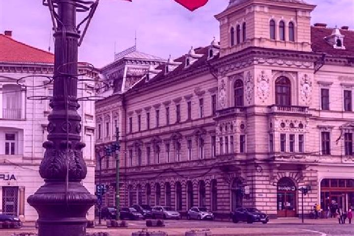Lily, 31 — Escort in Priponesti, Romania