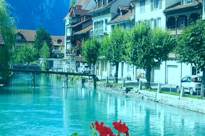 Lily, 31 — Escort in Rotkreuz, Switzerland