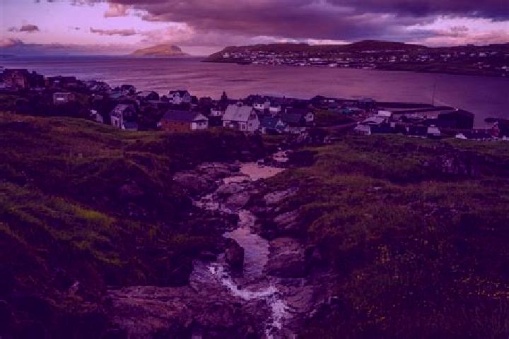 Lily, 31 — Escort in Strendur, Faroe Islands