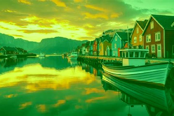Lily, 31 — Escort in Tysvaer, Norway