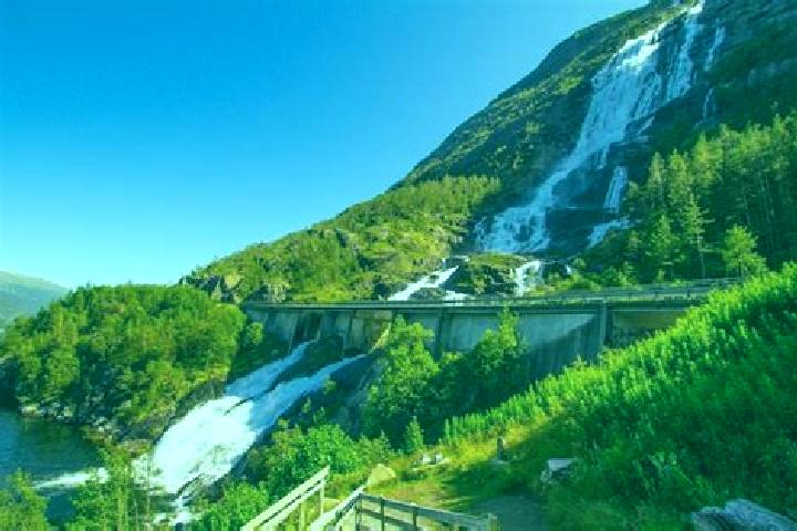 Lily, 32 — Escort in Etne, Norway