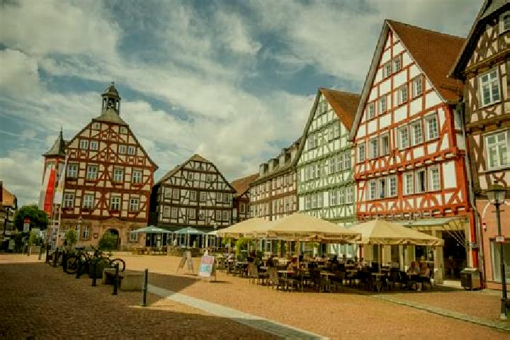 Lily, 32 — Escort in Gruenberg, Germany