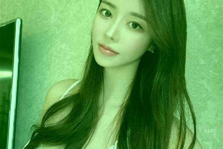 Lily, 32 — Escort in Qiaoleipan, China