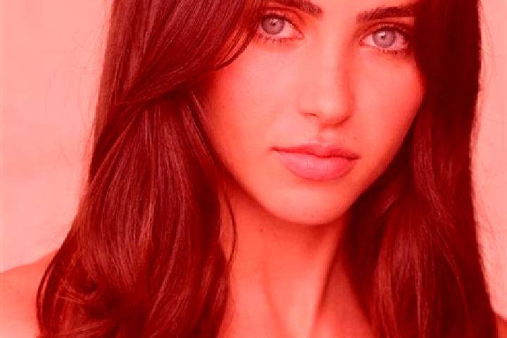 Lily, 33, a auburn dark-eyed european companion based in Argetoaia. Offering Girlfriend Experience, Erotic Massage, Dinner Date, Duos. Available for incall a...