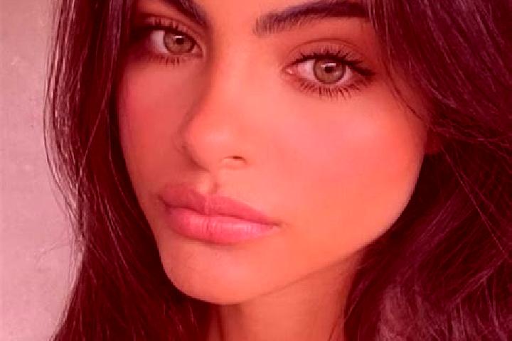 Lily, 33, a brunette green-eyed caucasian companion based in Chortomlyk. Offering Domination, Tantra, Roleplay. Available for incall and outcall, overnight b...