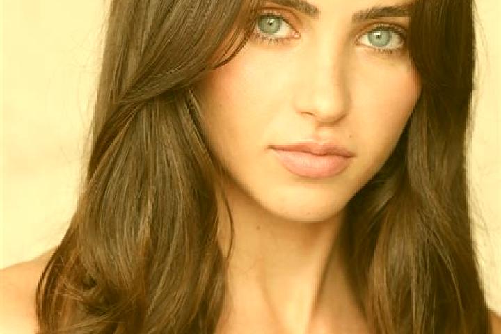 Lily, 33, a brunette grey-eyed slavic companion based in Barros. Offering Erotic Massage, Couples, Roleplay, Fetish, Girlfriend Experience. Available for inc...