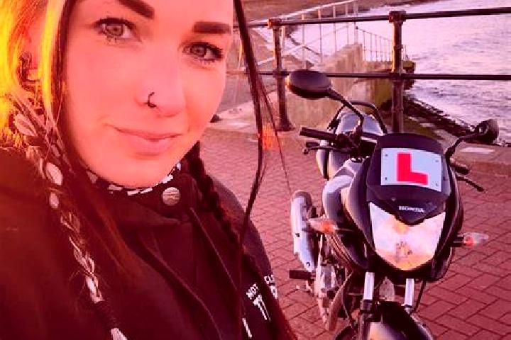 Lily, 33 — Escort in Bardney, United Kingdom