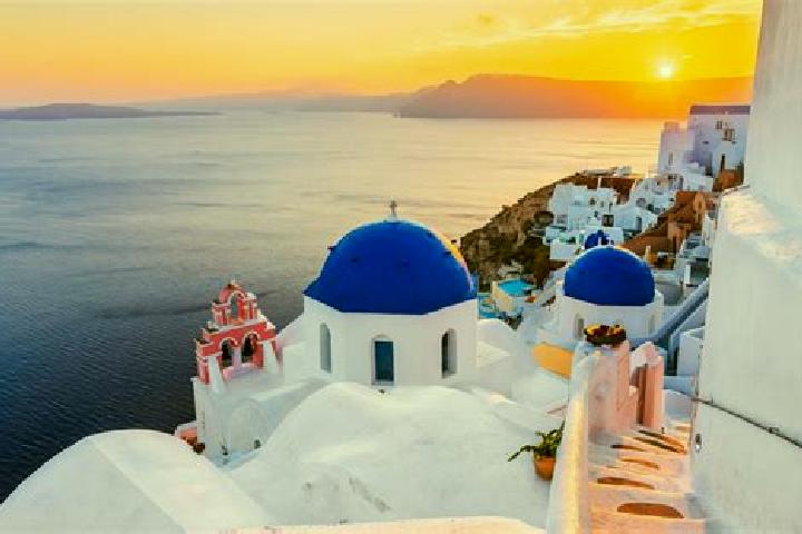 Lily, 33 — Escort in Epitalio, Greece