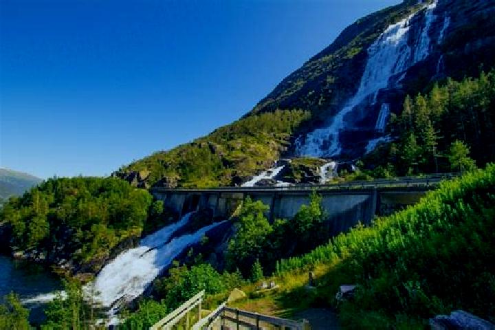 Lily, 33 — Escort in Etne, Norway