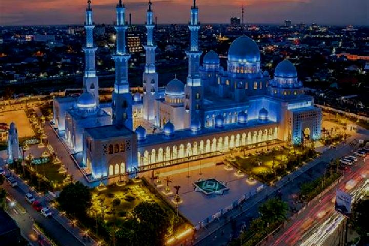 Lily, 33 — Escort in Mesjid, Indonesia