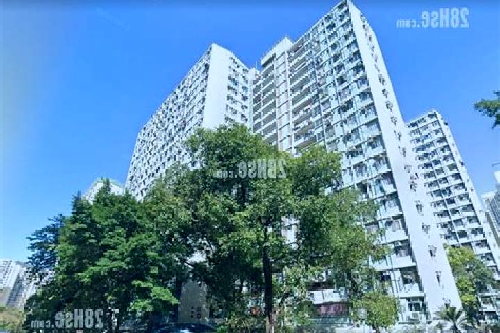 Lily, 33 — Escort in Wang Tau Hom Estate, Hong Kong
