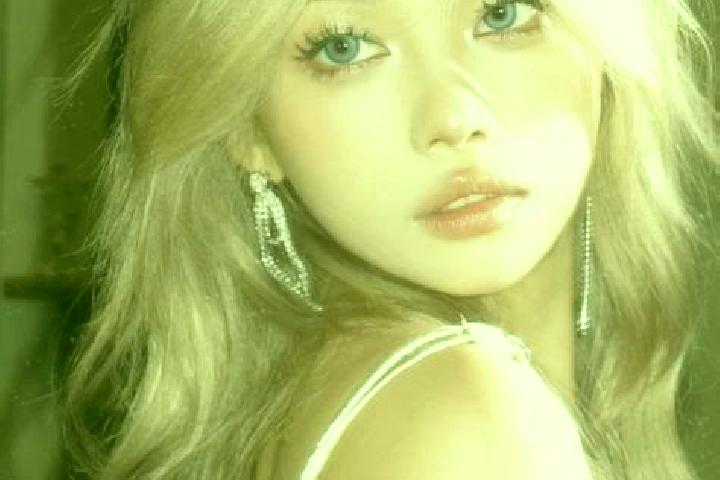 Lily, 34, a blonde dark-eyed asian companion based in Mufumbwe. Offering Roleplay, Overnight, Tantra. Available for incall and outcall, day and evening dates.