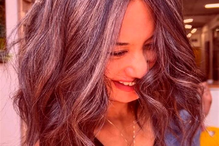 Lily, 34, a brunette grey-eyed mediterranean companion based in Vaccheria. Offering A-Level, Deep French Kissing, Tantra, Fetish, Party Girl. Available for i...