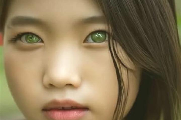 Lily, 34, a chestnut green-eyed asian companion based in Langewiesen. Offering OWO, Domination, Roleplay, Erotic Massage. Available for incall and outcall, o...