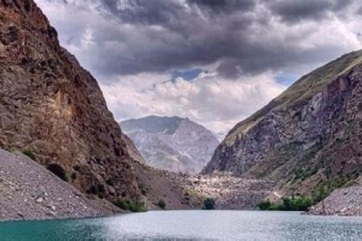Lily, 34 — Escort in Boshchorbogh, Tajikistan