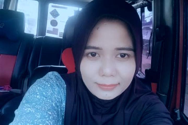 Lily, 34 — Escort in Kotabumi, Indonesia
