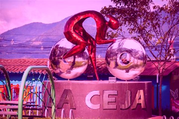 Lily, 34 — Escort in La Ceja, Colombia