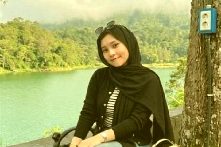 Lily, 34 — Escort in Leksula, Indonesia