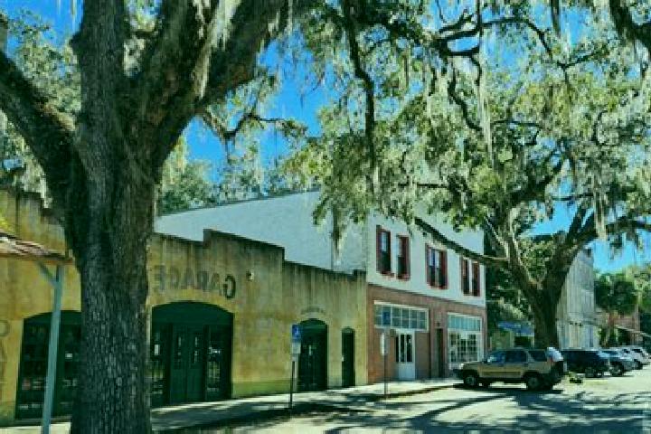 Lily, 34 — Escort in Micanopy, United States