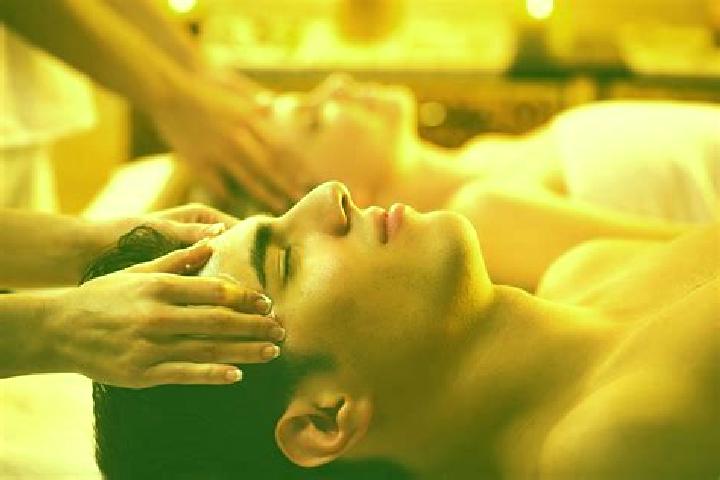 Lily, 35, a chestnut dark-eyed latina companion based in Malougrenevo. Offering Erotic Massage, Deep French Kissing, Striptease, Roleplay, Massage. Available...