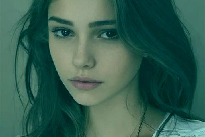 Lily, 35, a chestnut hazel-eyed slavic companion based in Al Mastabah. Offering Massage, Prostate Massage, 69, Deep French Kissing. Available for incall and ...