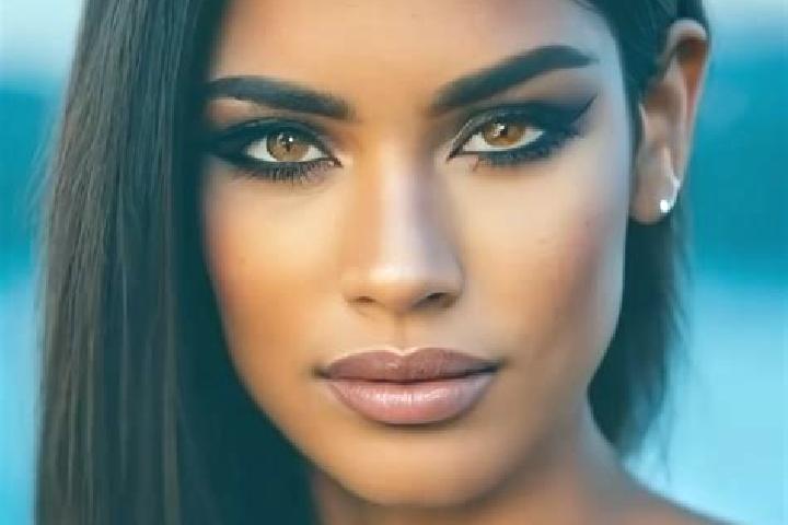 Lily, 35, a dark blonde dark-eyed latina companion based in Ningchegu. Offering Overnight, Duos. Available for incall and outcall, day and evening dates.