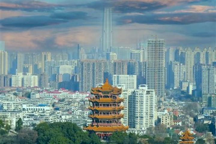 Lily, 35 — Escort in Laohekou, China