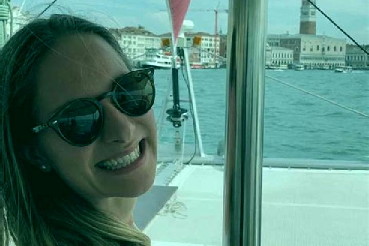 Lily, 35 — Escort in Venice, United States
