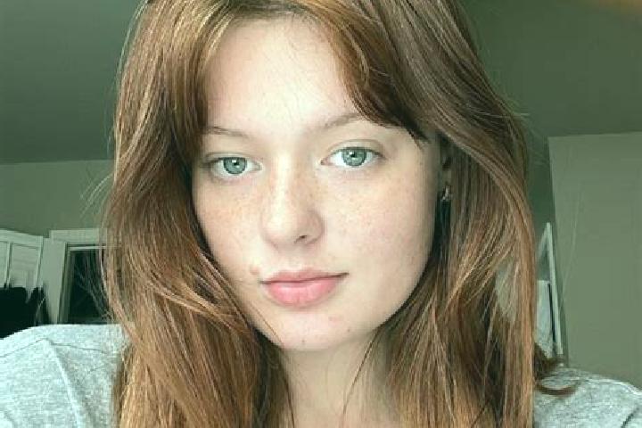Lily, 36, a chestnut blue-eyed caucasian companion based in Armstrong. Offering Erotic Massage, Domination, BDSM, OWO, Massage. Available for incall and outc...