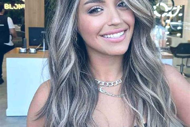 Lily, 36, a dark blonde dark-eyed mixed companion based in Sekaran. Offering Dinner Date, 69, OWO. Available for incall and outcall, day and evening dates.