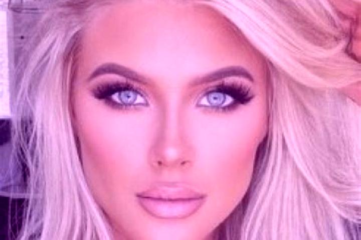 Lily, 36, a platinum blonde grey-eyed mixed companion based in Bains-les-Bains. Offering Erotic Massage, Girlfriend Experience, Prostate Massage. Available f...