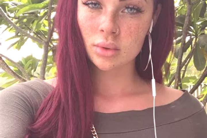 Lily, 36, a red dark-eyed caribbean companion based in Pestis. Offering Couples, 69, CIM. Available for incall and outcall, day and evening dates.