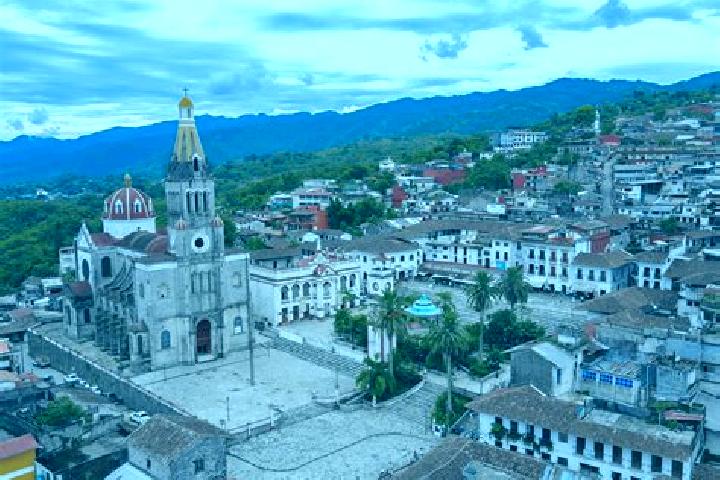 Lily, 36 — Escort in Ciudad de Cuetzalan, Mexico