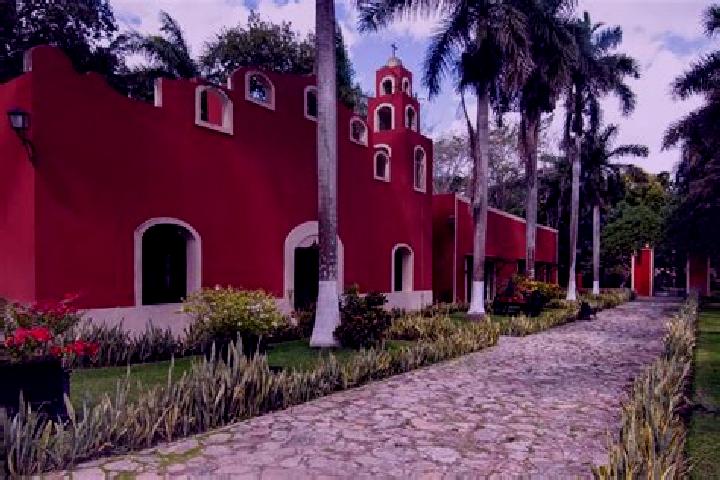 Lily, 36 — Escort in Hacienda Guadalupe, Mexico