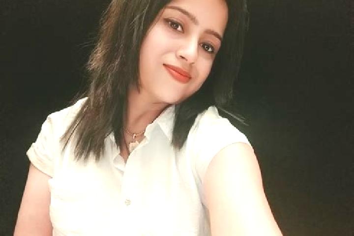 Lily, 36 — Escort in Kapuria, India
