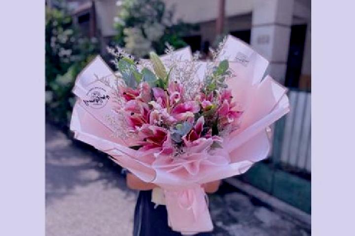 Lily, 36 — Escort in Nyapar, Indonesia