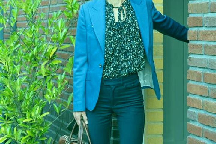 Lily, 36 — Escort in Termaar, Netherlands