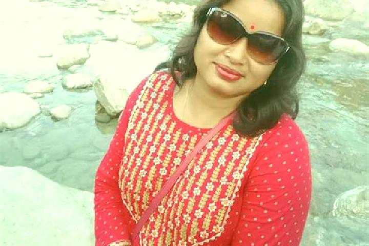 Lily, 36 — Escort in Tufanganj, India