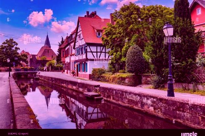 Lily, 36 — Escort in Wissembourg, France