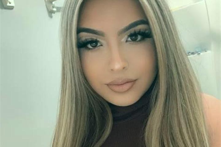 Lily, 37, a blonde brown-eyed latina companion based in Eramala. Offering Deep French Kissing, Party Girl, Striptease, Travel Companion. Available for incall...