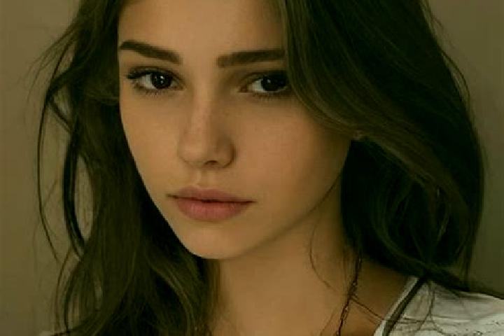 Lily, 37, a chestnut hazel-eyed slavic companion based in Lomas de Tejeda. Offering Tantra, Girlfriend Experience, A-Level, CIM, Striptease. Available for in...