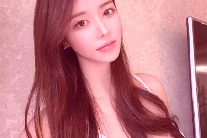 Lily, 37 — Escort in Changhongjie, China